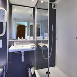 Kyriad Bordeaux 3* Lormont