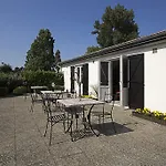 Kyriad Bordeaux Lormont