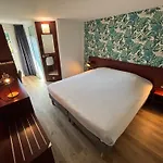 Kyriad Bordeaux 3* Lormont