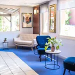 Kyriad Bordeaux Hotel Lormont