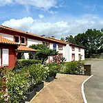 Kyriad Bordeaux Otel Lormont