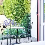 Kyriad Bordeaux Hotel Lormont