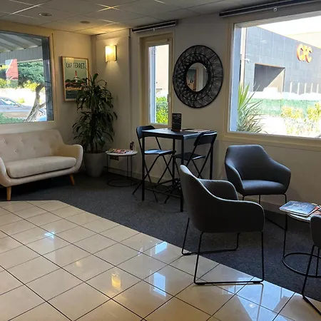 Kyriad Bordeaux Szálloda 3*