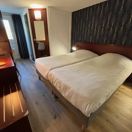 Szálloda Kyriad Bordeaux 3*