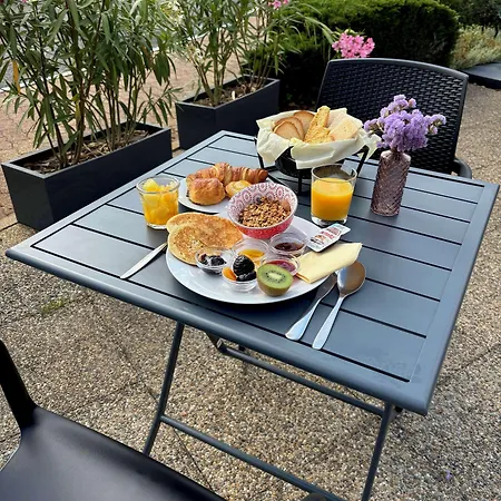 Ξενοδοχείο Kyriad Bordeaux Lormont