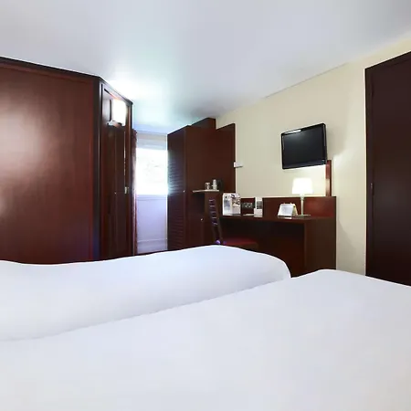 Szálloda Kyriad Bordeaux 3*