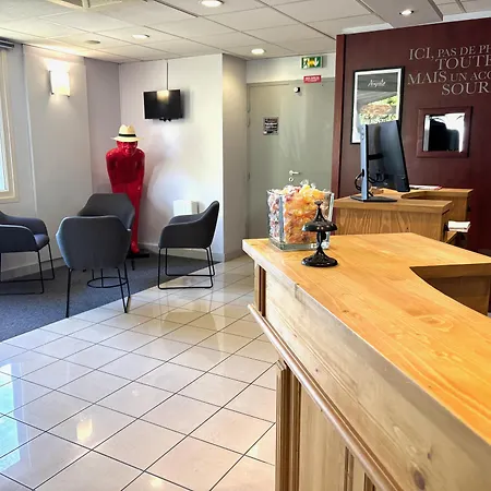 Kyriad Bordeaux Hotel Lormont
