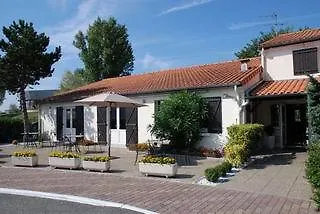 Kyriad Bordeaux 3* Lormont