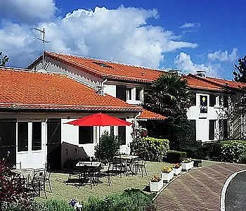 Kyriad Bordeaux Lormont