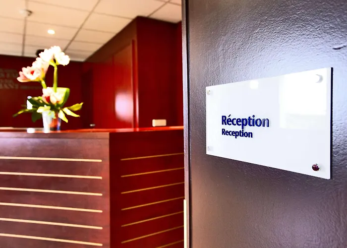 Hotel Kyriad Bordeaux 3*