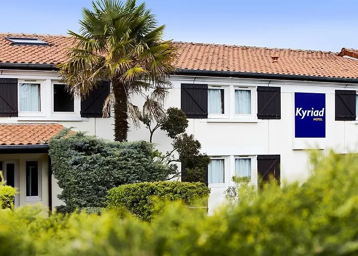 Kyriad Bordeaux Hotel Lormont