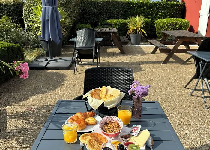 Kyriad Bordeaux Hotel Lormont